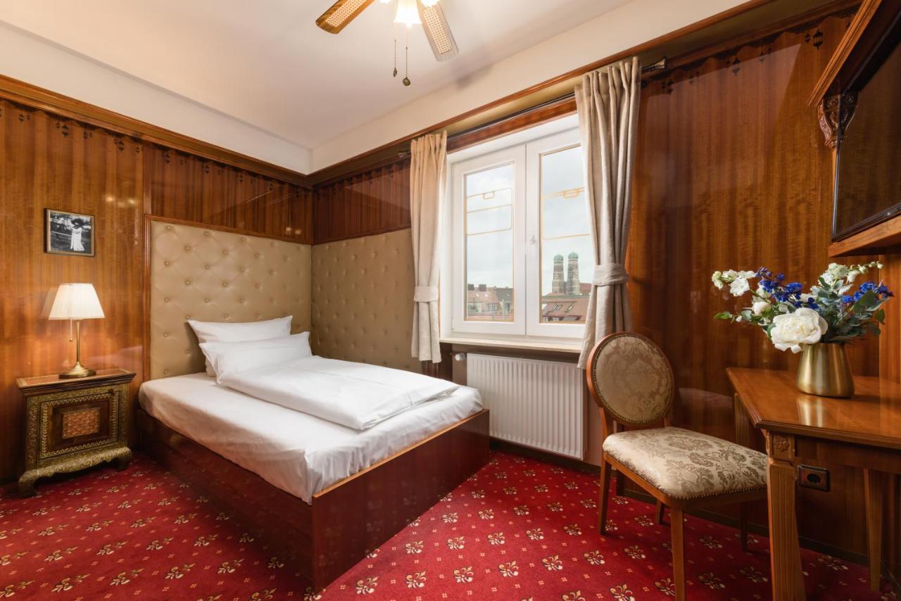 Hotel Du Train Munich Exterior photo